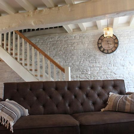 Le Coin Des Hirondelles Villa Pontorson Bagian luar foto